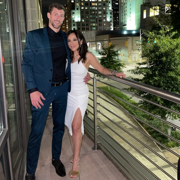 Meet your Posher, Virginia - Picture 3 of 8